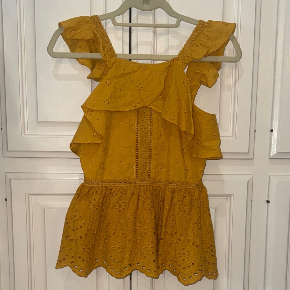 Yellow Eyelet Ruffle Top SZ XS